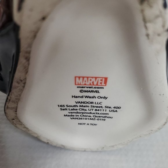 FAST SHIPPING! MARVEL BLACK PANTHER 20 OZ SCULPTED CERAMIC MUG - Picture 5 of 5